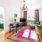 Apartmán Superapart Swietojanska 19, Old Town